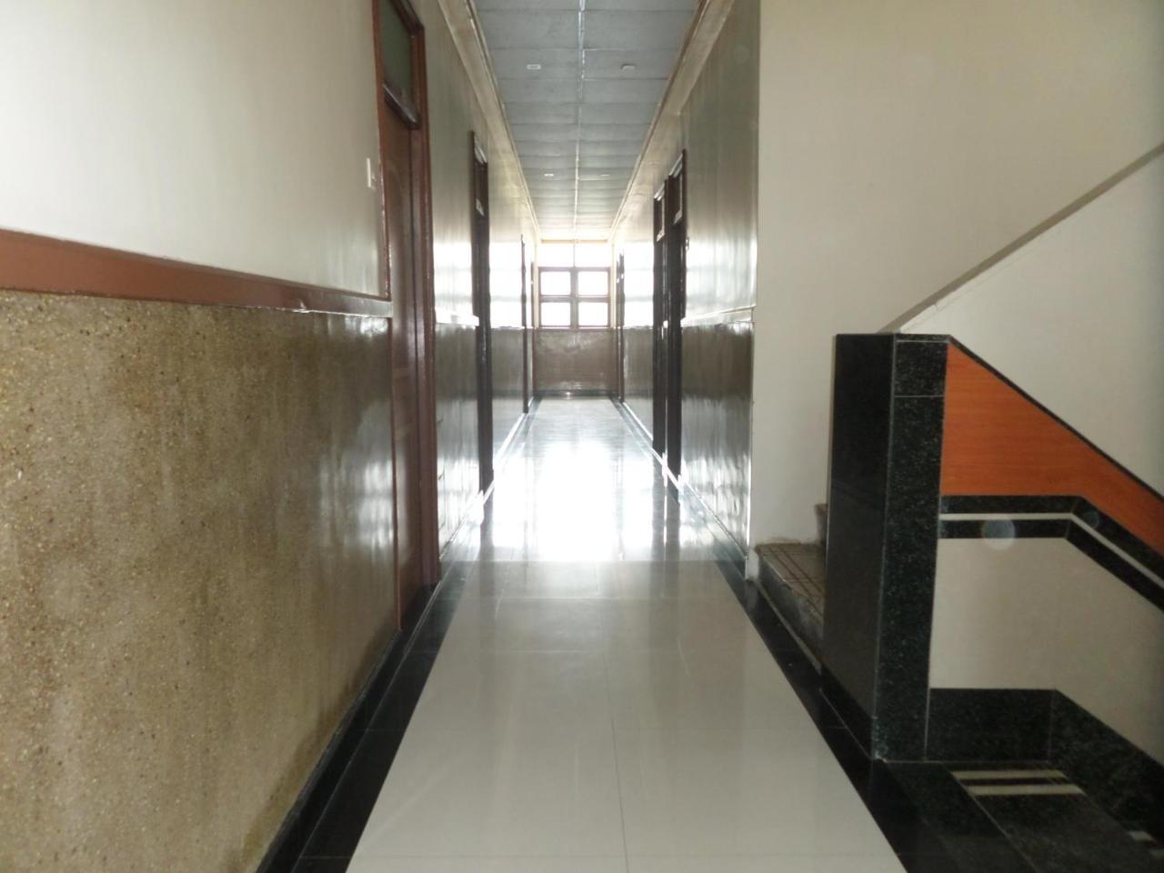 Hotel Padma Nashik Εξωτερικό φωτογραφία