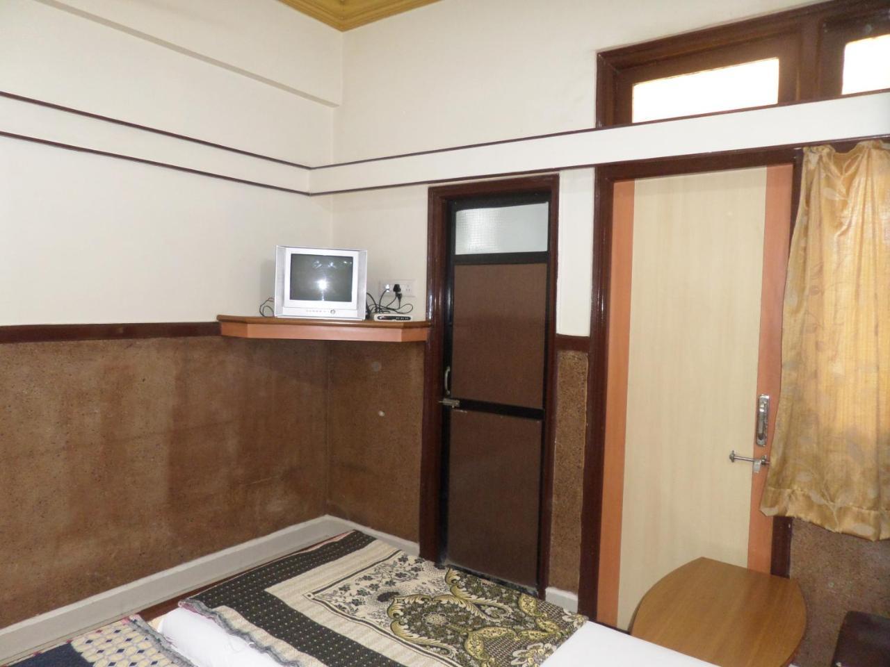 Hotel Padma Nashik Εξωτερικό φωτογραφία
